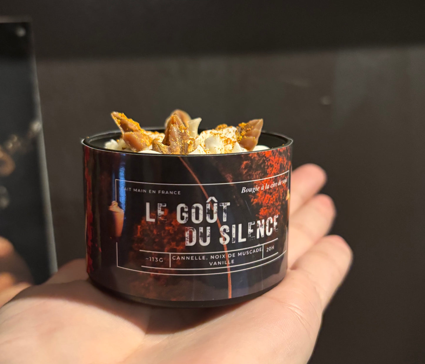 Bougie autrice R.L Sona - Le goût du silence