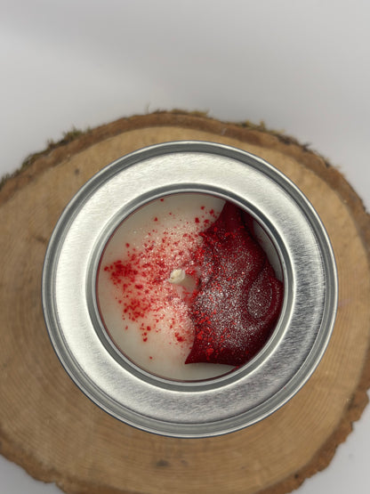 Literary candle V'la le feu qui cause – handcrafted and scented – Small and large sizes