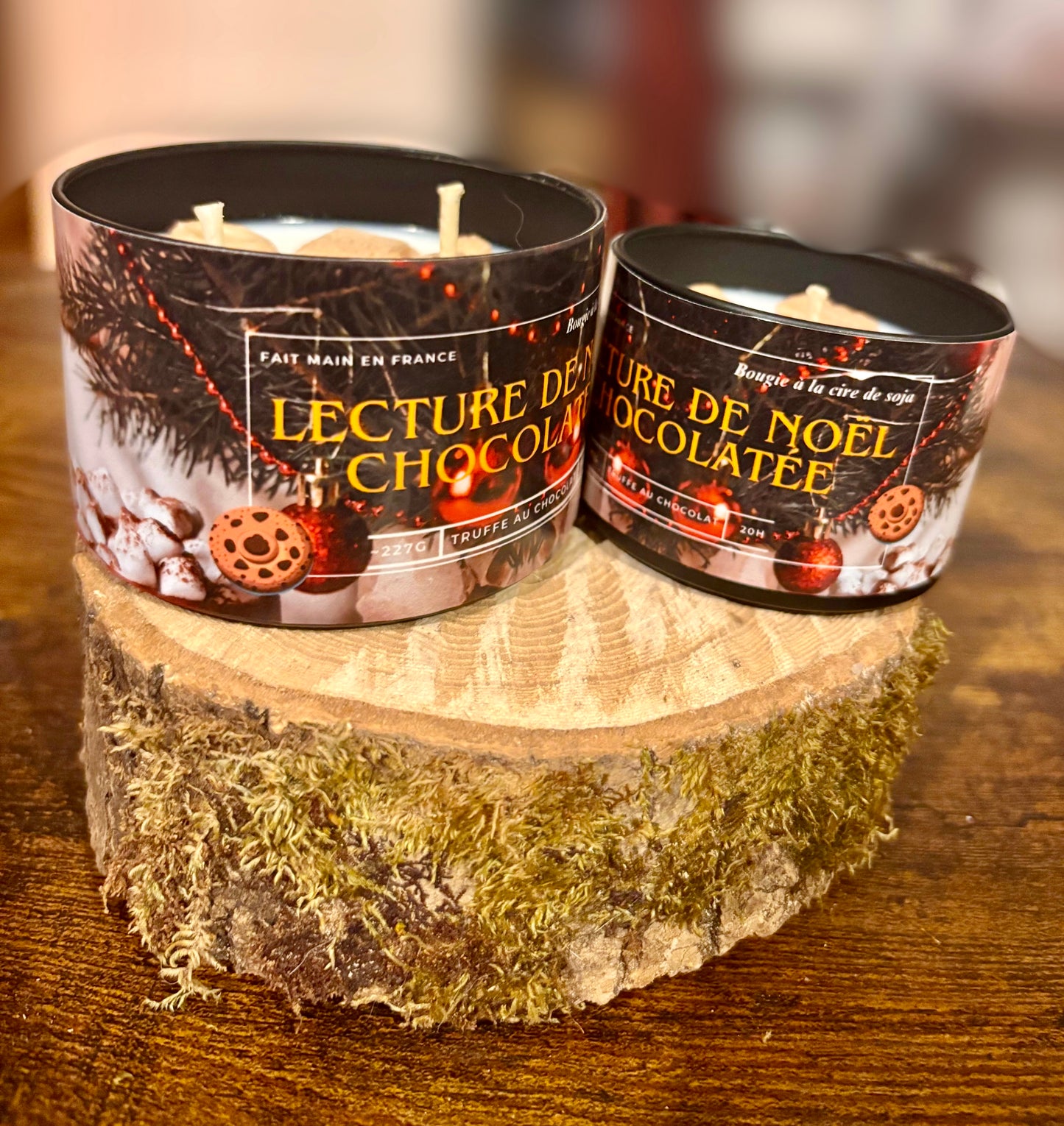 Bougie littéraire édition limitée Lecture de Noël Chocolatée – artisanale et parfumée – petite et grand format