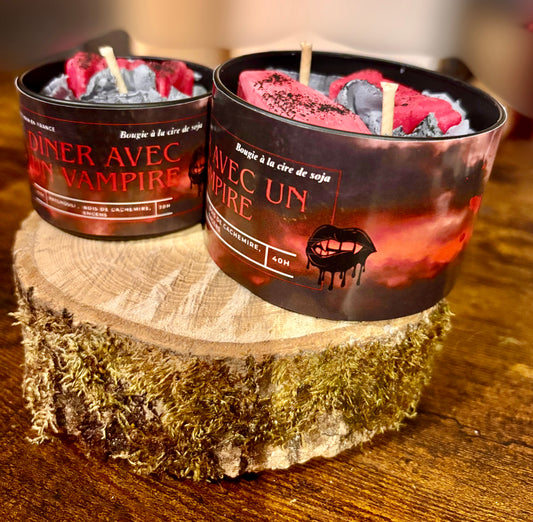 Bougie littéraire Dîner avec un vampire – artisanale et parfumée – petit et grand format