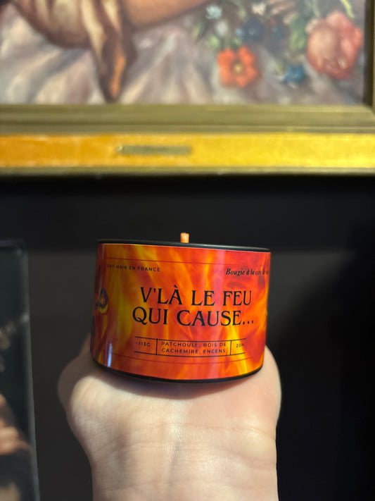 Bougie littéraire V'la le feu qui cause – artisanale et parfumée – Petit format et grand format
