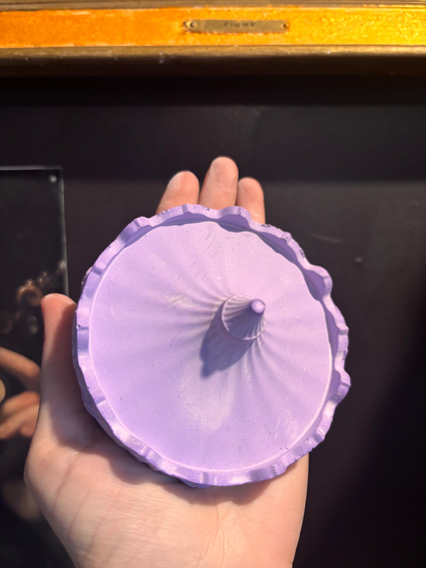 Pot en plâtre pour fondant – Thème Circus – Imparfait