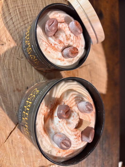 Bougie littéraire Ecriture au coffee shop – artisanale et parfumée – petit et grand format